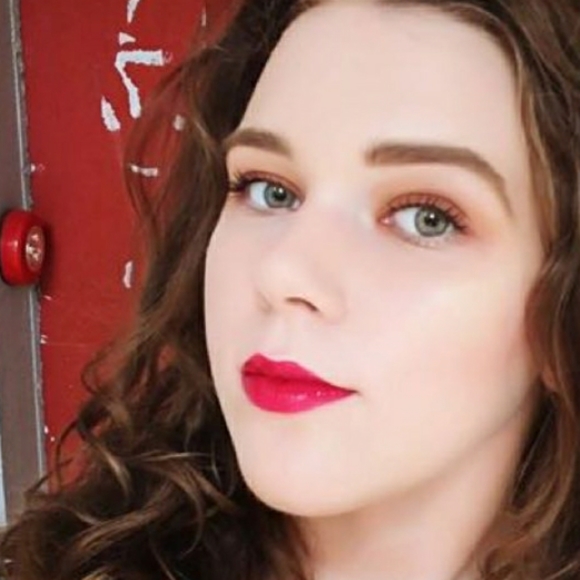 3/$10🌟LOVETOPIA NYX Cosmetics RARE Lip Lustre Tint NWT - Picture 4 of 4